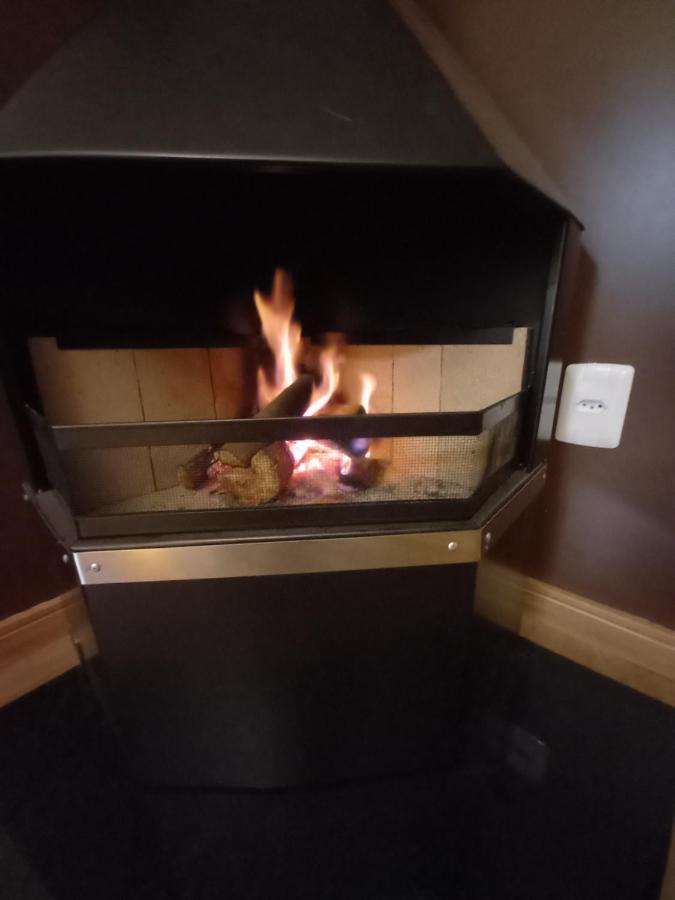 Gramado - Apartamento Aconchegante Com Lareira E Churrasqueira מראה חיצוני תמונה